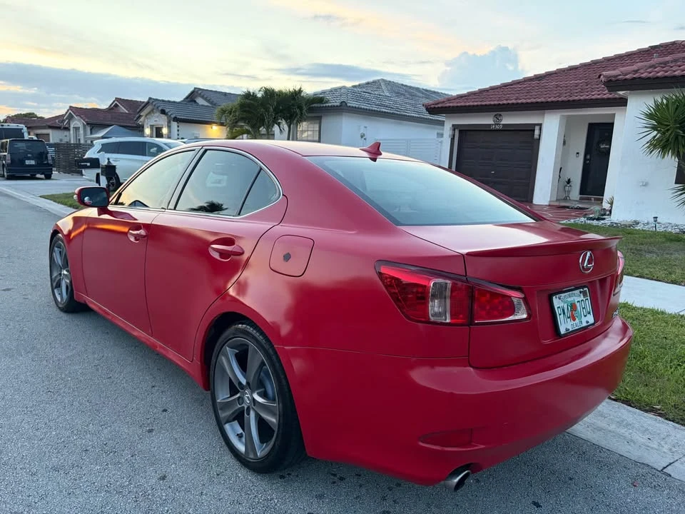 2011 Lexus IS 2nd Gen - Image 7 of 19