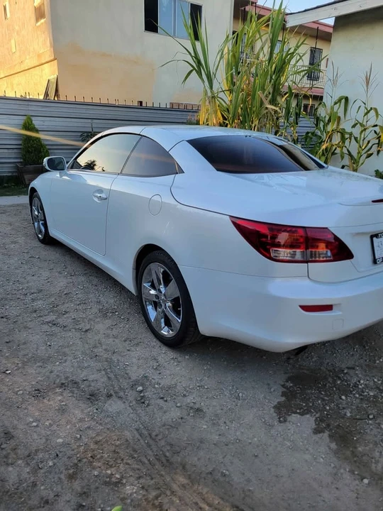 2011 Lexus IS 2nd Gen - Image 6 of 15
