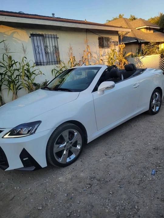 2011 Lexus IS 2nd Gen - Image 8 of 15
