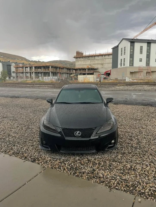 2011 Lexus IS 2nd Gen - Image 2 of 7