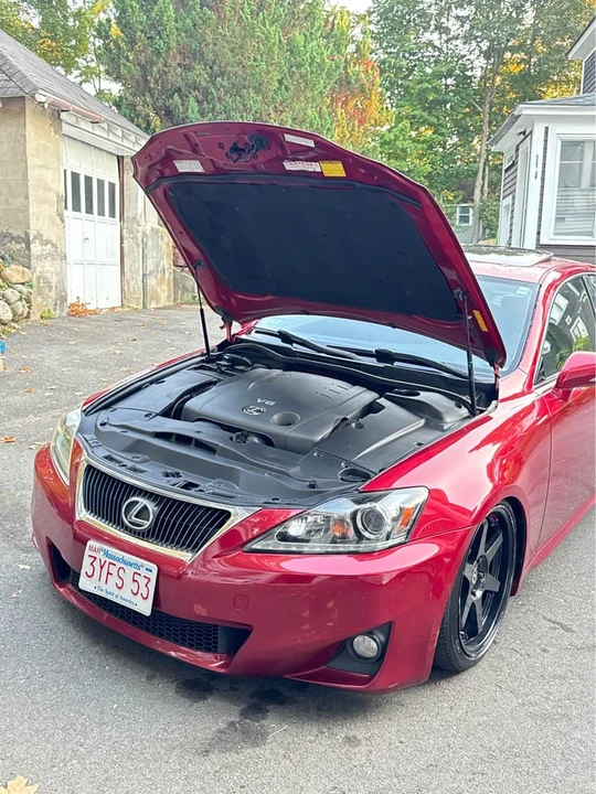 2011 Lexus IS 2nd Gen - Image 16 of 19
