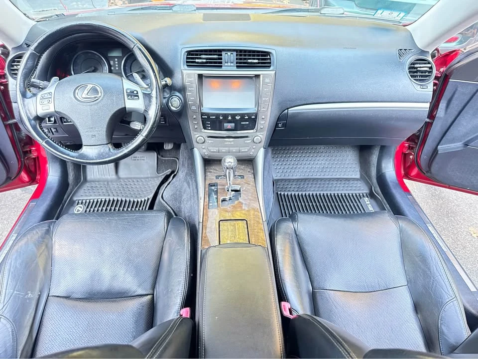2011 Lexus IS 2nd Gen - Image 10 of 19