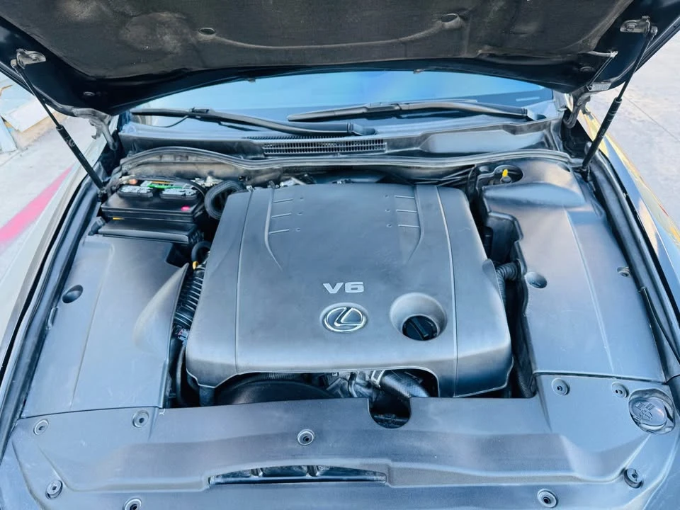 2011 Lexus IS 2nd Gen - Image 19 of 20