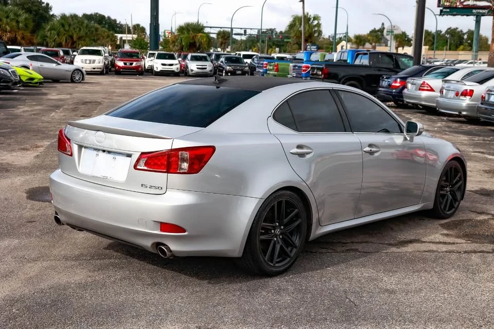 2011 Lexus IS 2nd Gen - Image 2 of 6