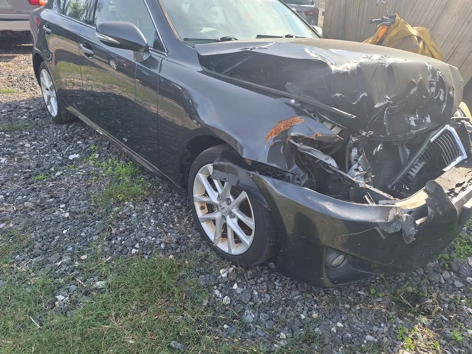 2011 Lexus IS 2nd Gen - Image 18 of 20