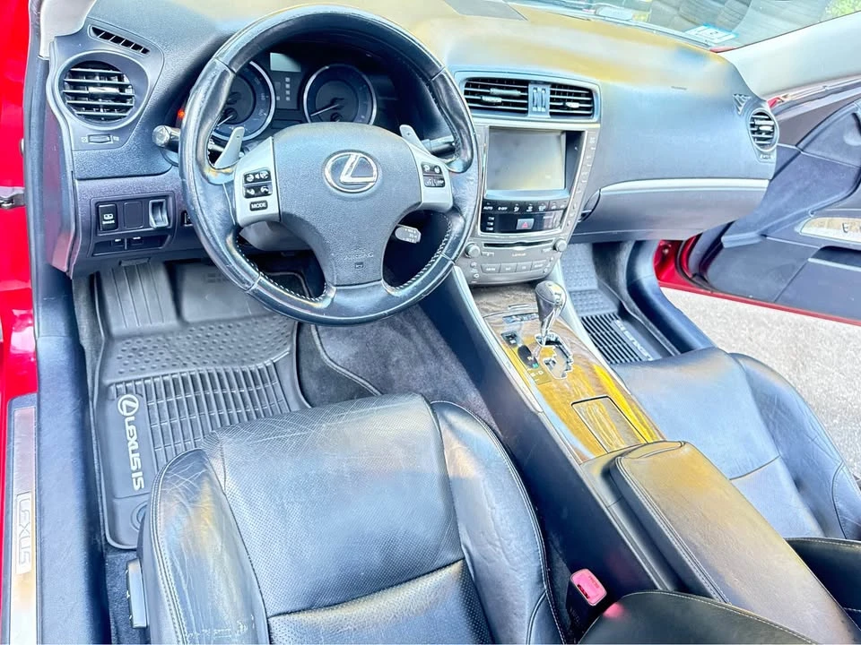 2011 Lexus IS 2nd Gen - Image 11 of 19
