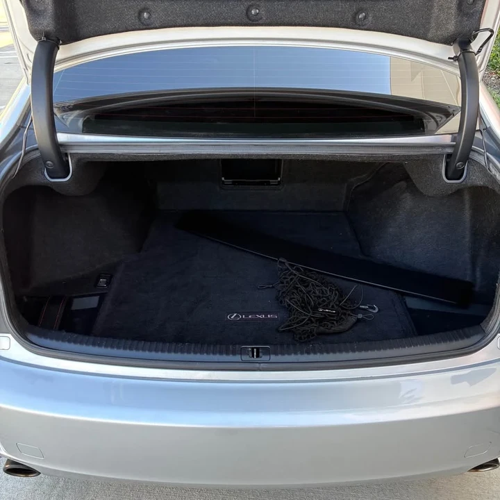2011 Lexus IS 2nd Gen - Image 18 of 18