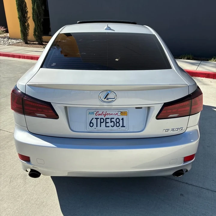 2011 Lexus IS 2nd Gen - Image 5 of 18