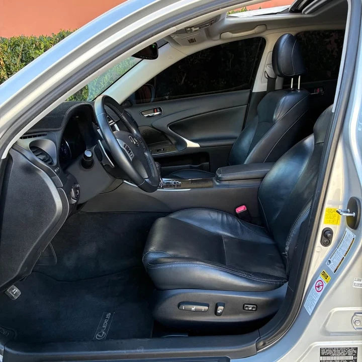 2011 Lexus IS 2nd Gen - Image 7 of 18