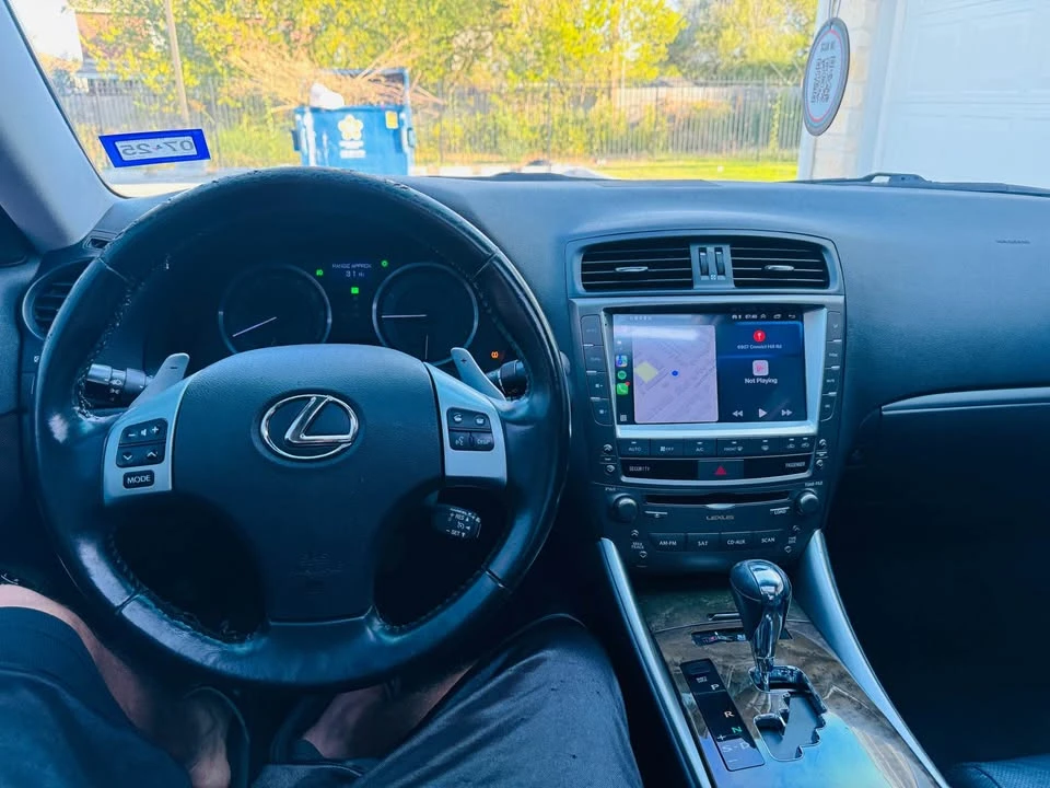 2011 Lexus IS 2nd Gen - Image 11 of 20