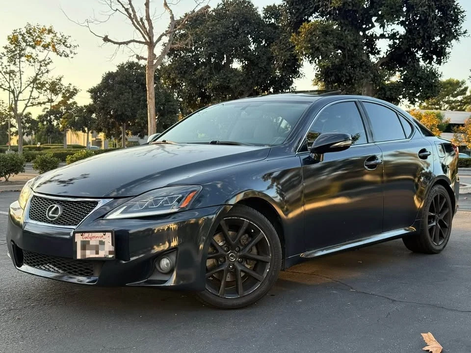 2011 Lexus IS 2nd Gen - Image 6 of 19