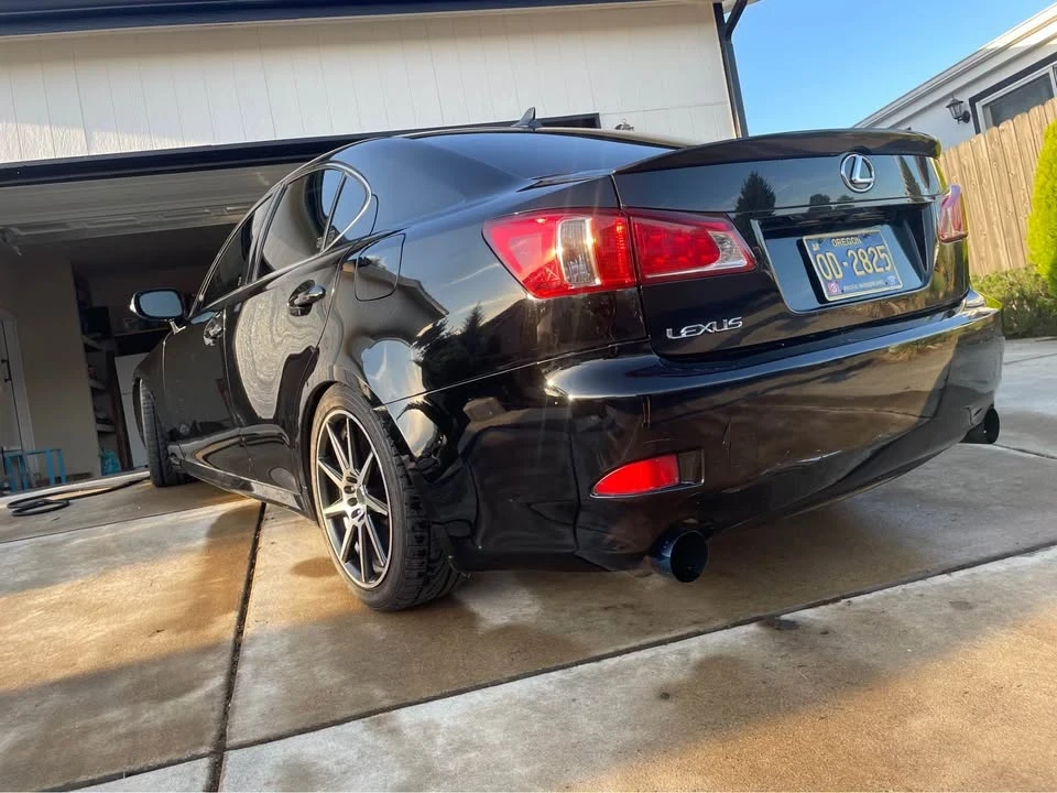 2011 Lexus IS 2nd Gen - Image 2 of 10