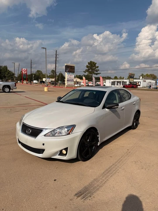 2011 Lexus IS 2nd Gen - Image 3 of 19