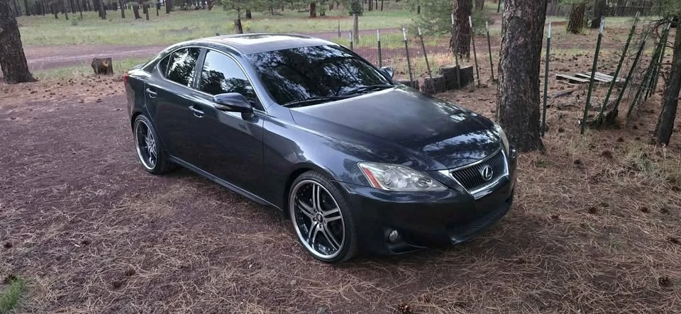 2011 Lexus IS 2nd Gen - Image 5 of 9
