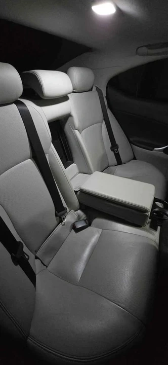 2011 Lexus IS 2nd Gen - Image 8 of 9