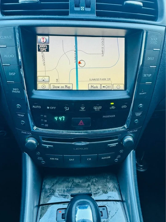 2011 Lexus IS 2nd Gen - Image 9 of 11