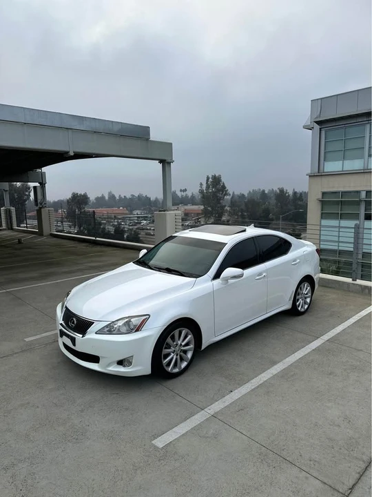 2011 Lexus IS 2nd Gen - Image 19 of 20