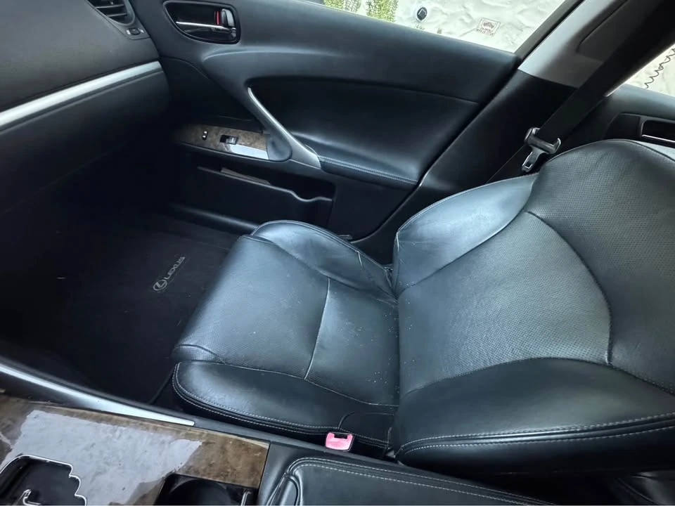 2011 Lexus IS 2nd Gen - Image 6 of 11