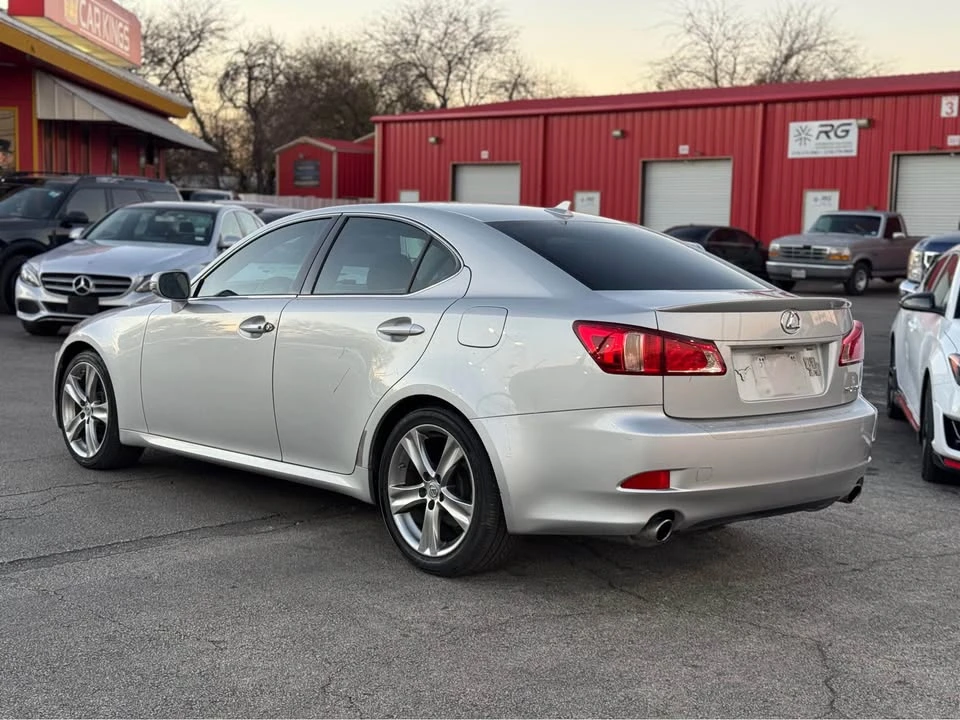 2011 Lexus IS 2nd Gen - Image 5 of 18
