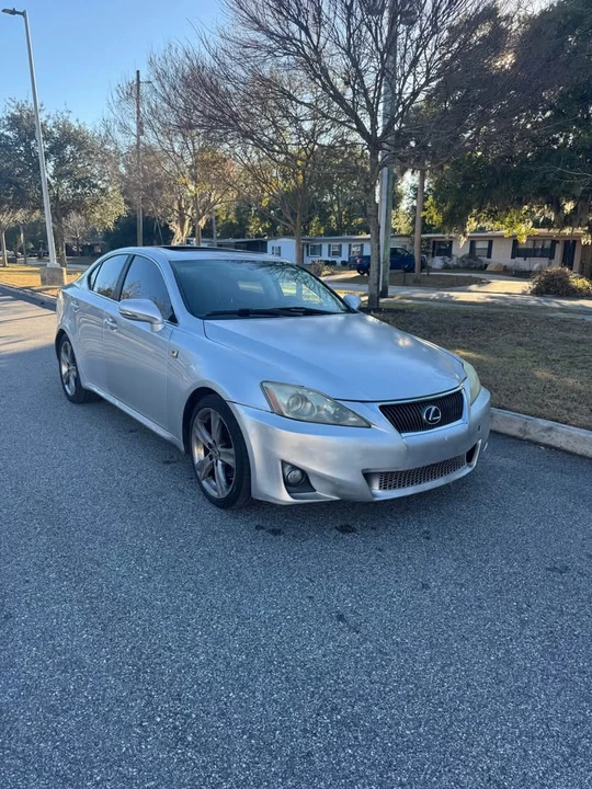 2011 Lexus IS 2nd Gen - Image 2 of 8