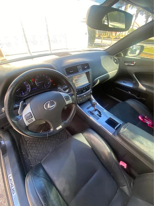 2011 Lexus IS 2nd Gen - Image 6 of 9