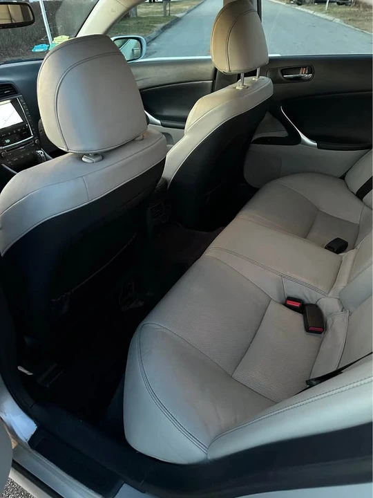 2011 Lexus IS 2nd Gen - Image 6 of 6