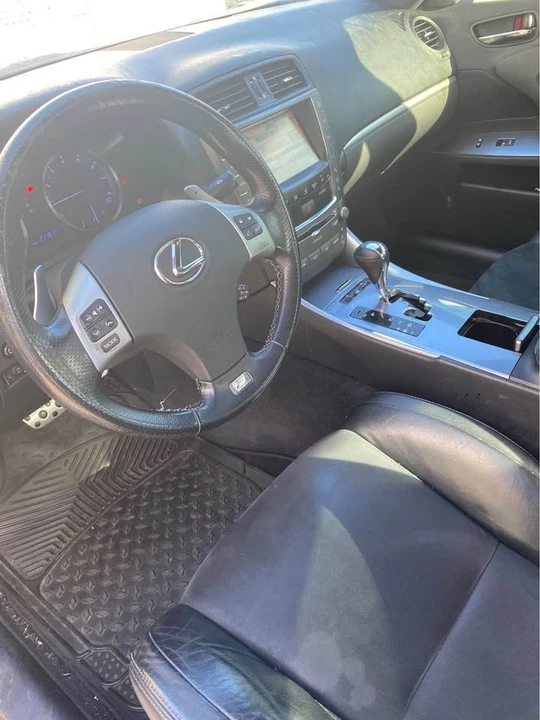 2011 Lexus IS 2nd Gen - Image 7 of 9