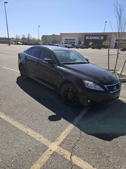 2011 Lexus IS 2nd Gen - Image 2 of 10