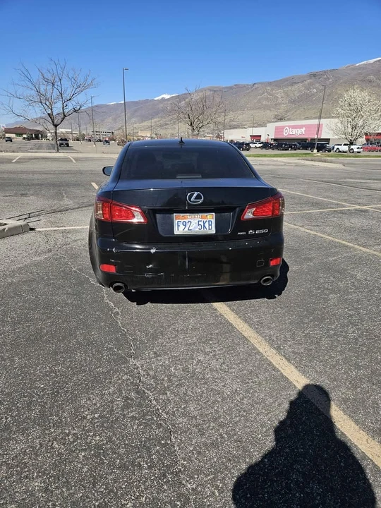 2011 Lexus IS 2nd Gen - Image 5 of 10
