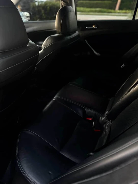 2011 Lexus IS 2nd Gen - Image 9 of 11