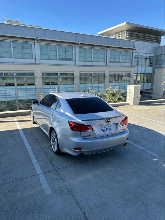 2011 Lexus IS 2nd Gen - Image 5 of 20