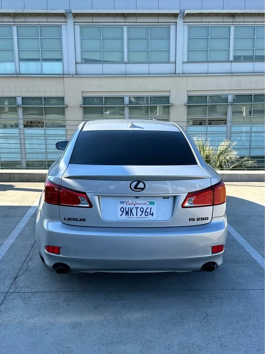 2011 Lexus IS 2nd Gen - Image 3 of 20