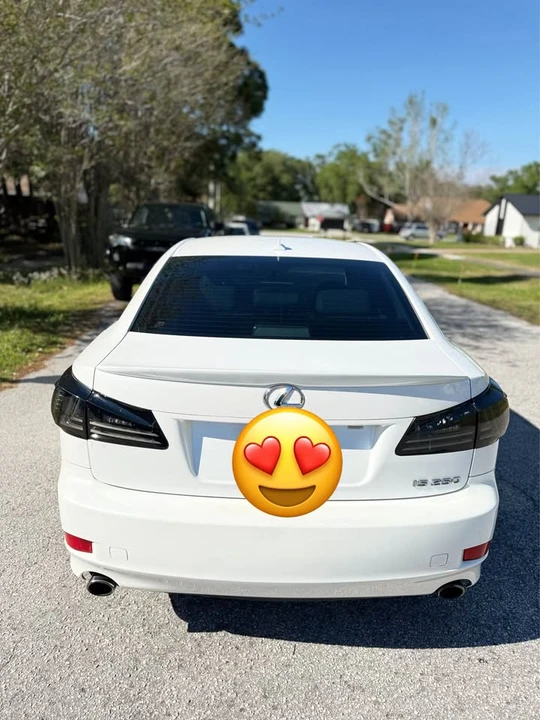 2011 Lexus IS 2nd Gen - Image 5 of 14