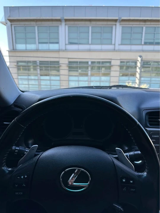 2011 Lexus IS 2nd Gen - Image 7 of 20