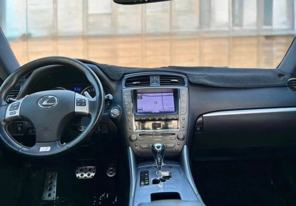 2011 Lexus IS 2nd Gen - Image 12 of 15