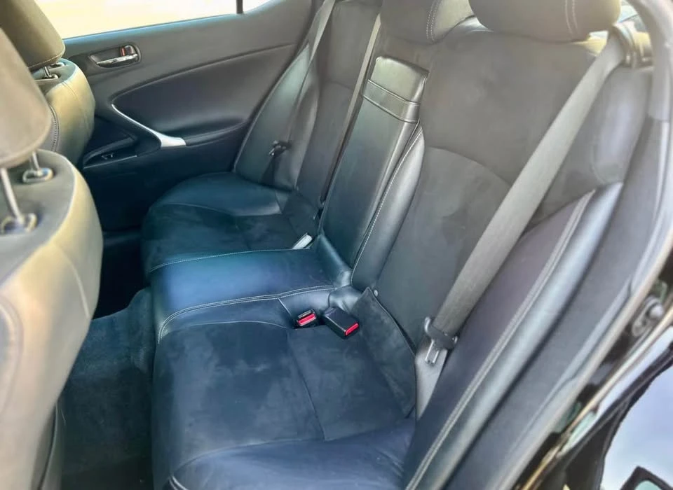 2011 Lexus IS 2nd Gen - Image 11 of 15