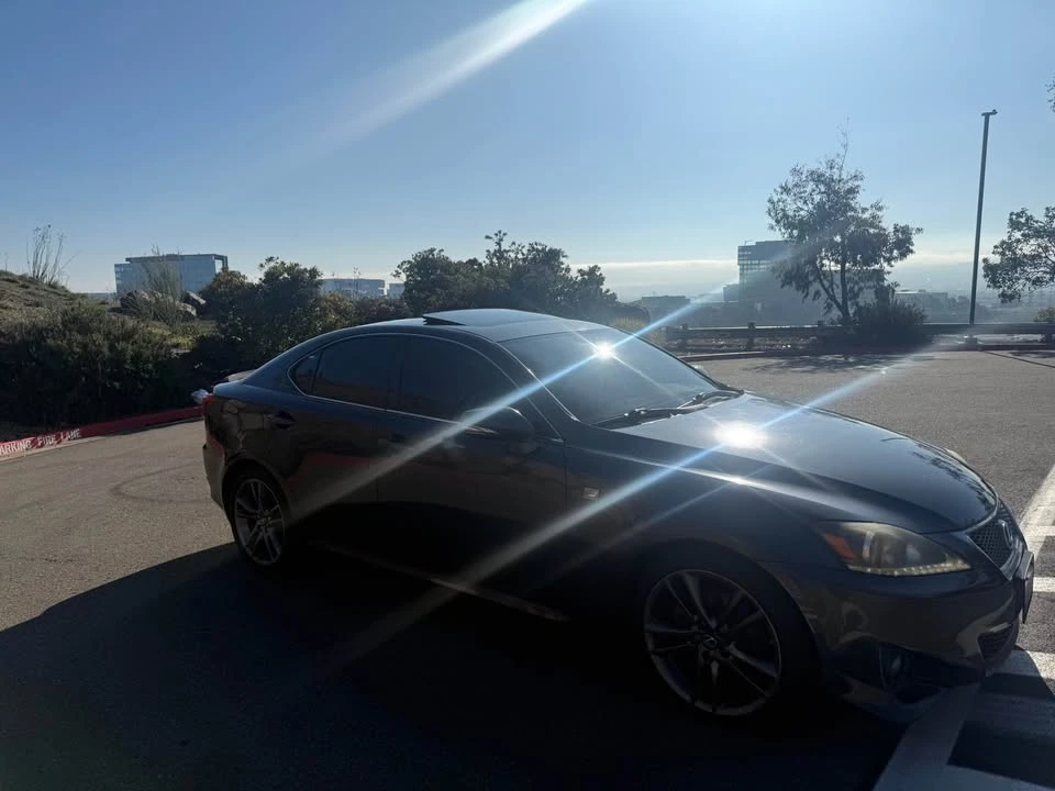 2011 Lexus IS 2nd Gen - Image 4 of 14