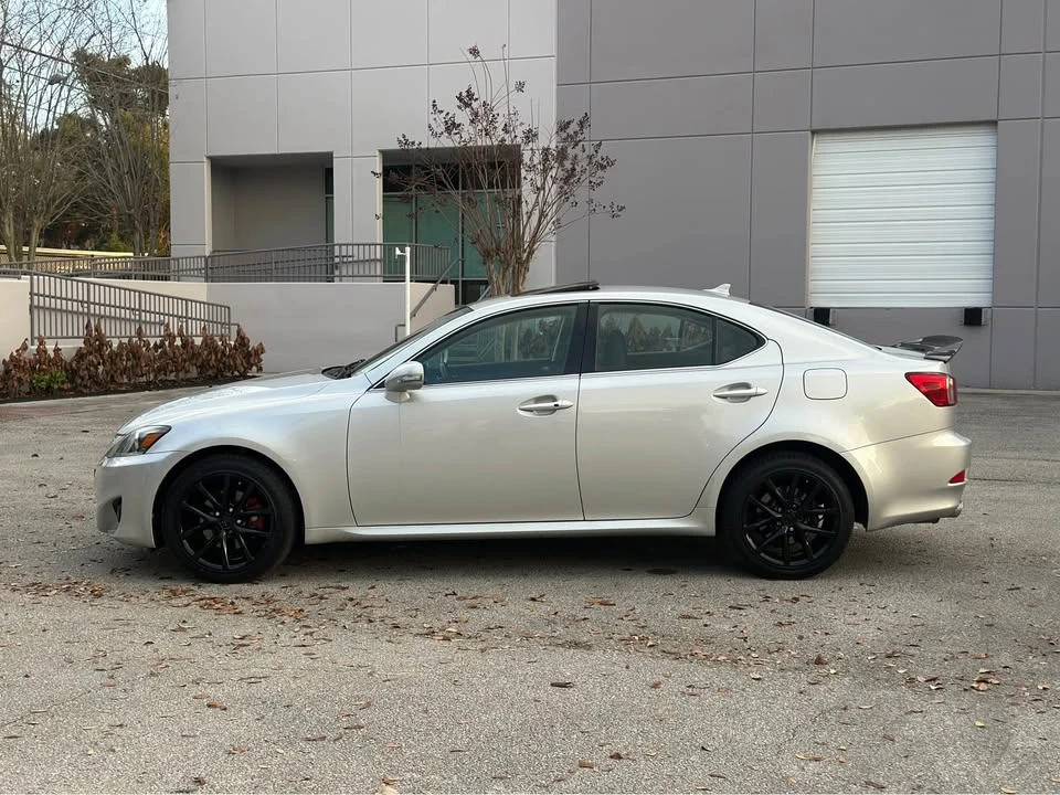 2011 Lexus IS 2nd Gen - Image 7 of 19