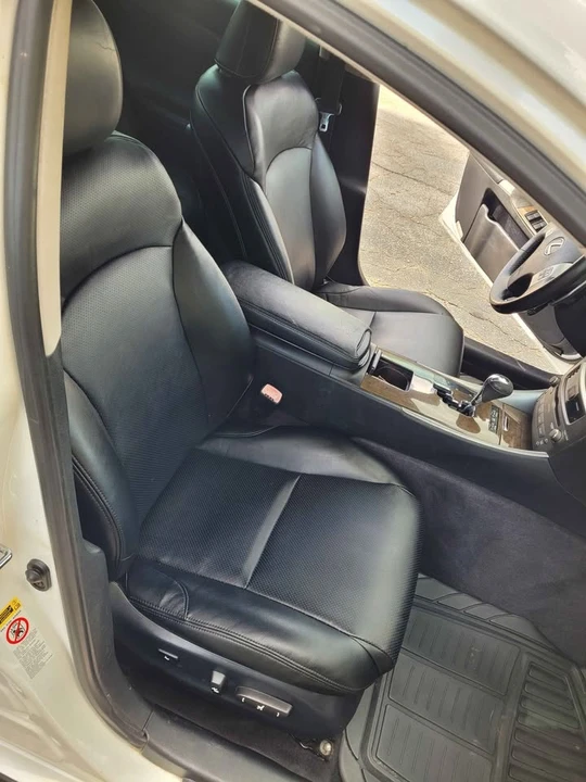 2011 Lexus IS 2nd Gen - Image 11 of 15