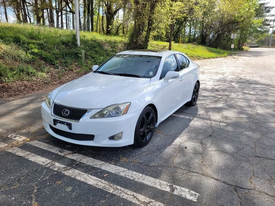 2011 Lexus IS 2nd Gen - Image 2 of 15