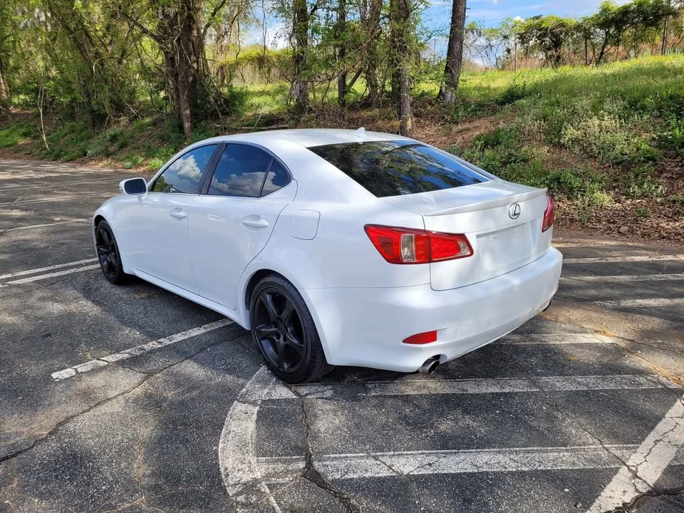 2011 Lexus IS 2nd Gen - Image 6 of 15