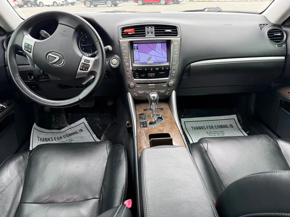 2011 Lexus IS 2nd Gen - Image 8 of 12
