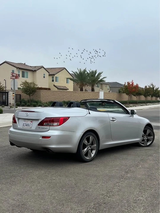 2011 Lexus IS 2nd Gen - Image 4 of 15
