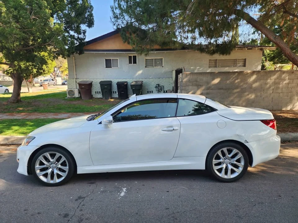 2011 Lexus IS 2nd Gen - Image 13 of 16