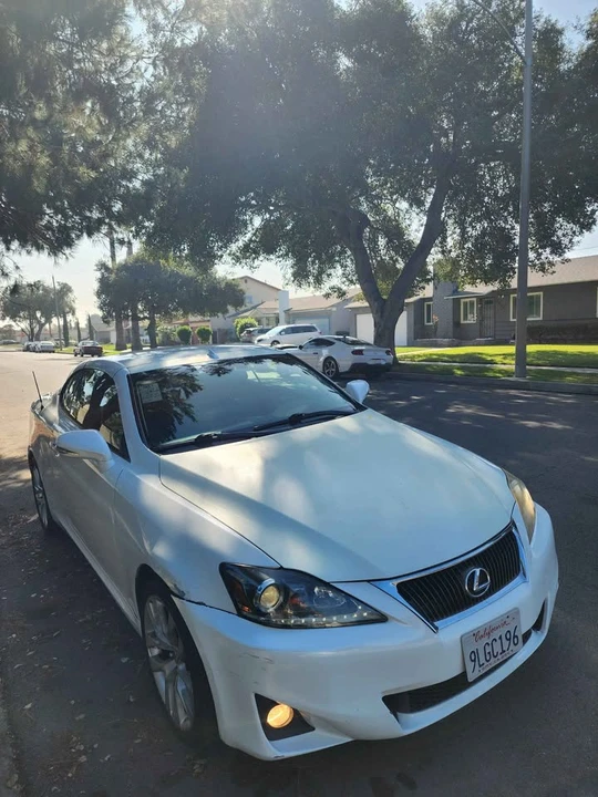 2011 Lexus IS 2nd Gen - Image 2 of 16