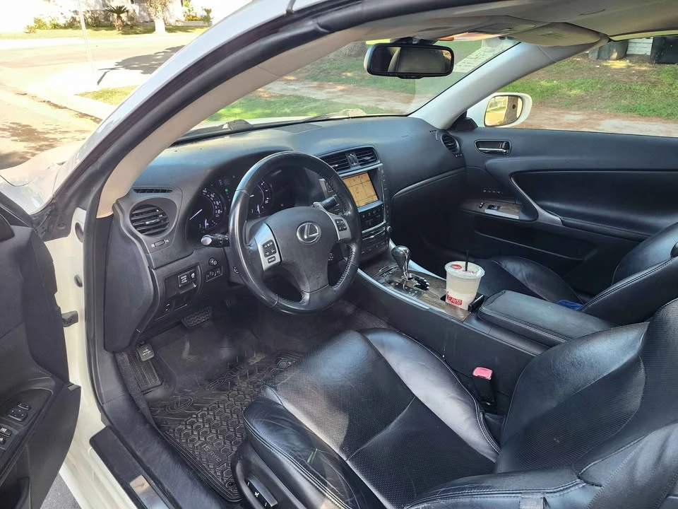 2011 Lexus IS 2nd Gen - Image 5 of 16
