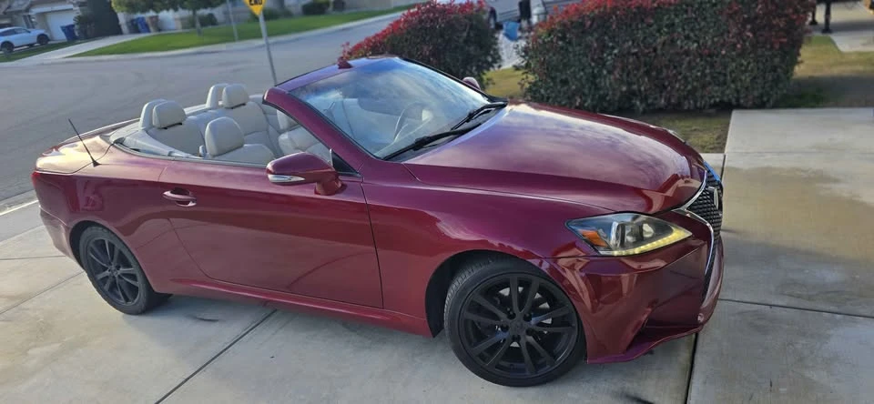 2011 Lexus IS 2nd Gen - Image 11 of 19
