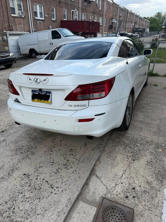 2011 Lexus IS 2nd Gen - Image 16 of 16