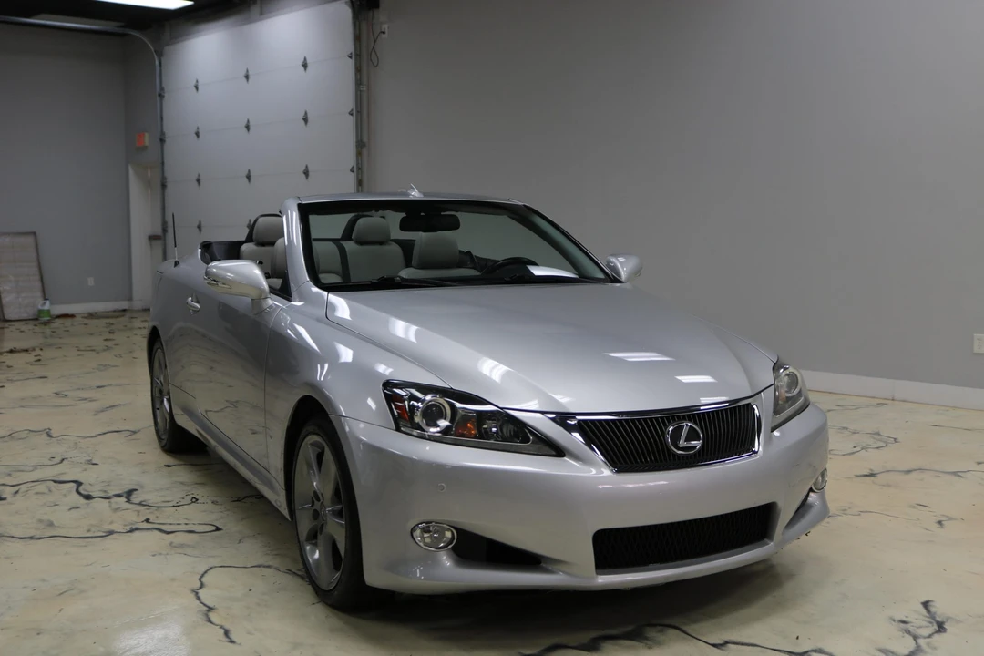 2011 Lexus IS 2nd Gen - Image 9 of 31