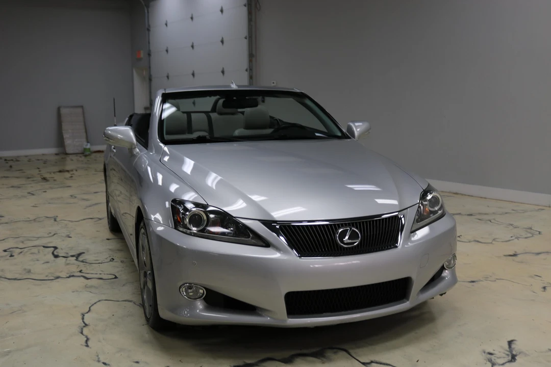 2011 Lexus IS 2nd Gen - Image 8 of 31